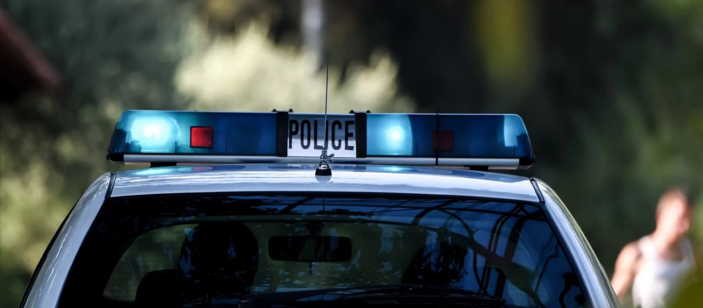 Φρικιαστικές οι λεπτομέρειες της δολοφονίας μάνας και κόρης στα Πετράλωνα: Ο δράστης τις τεμάχισε για 10.000 ευρώ!